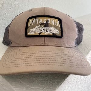 Patagonia Mountains Classic Rare Trucker Cap Snapback